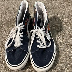 Vans tropical print skateboarding sneakers